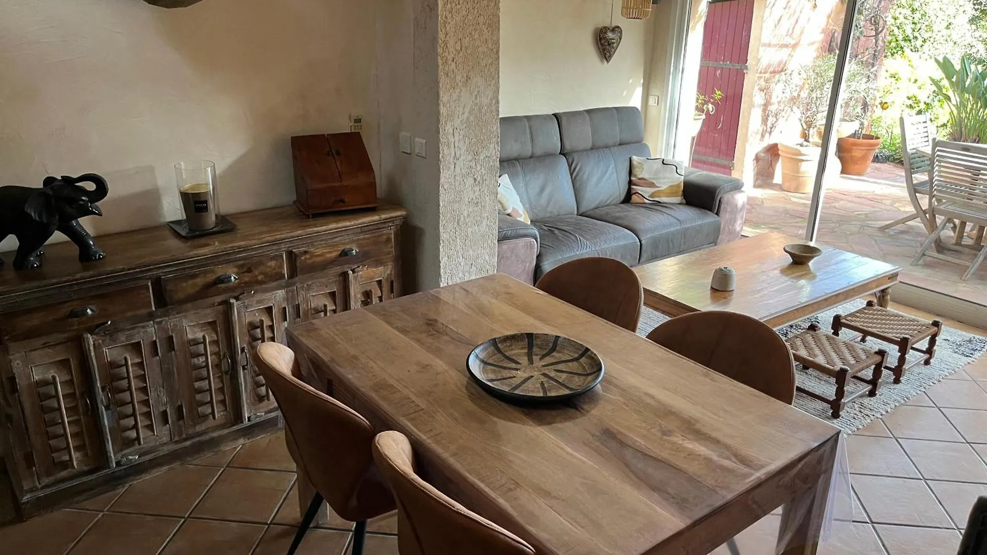Charmante Maison Avec Piscine Commune - Residence Les Logis Du Boucharel, Confort Et Detente Les Issambres Apartmán